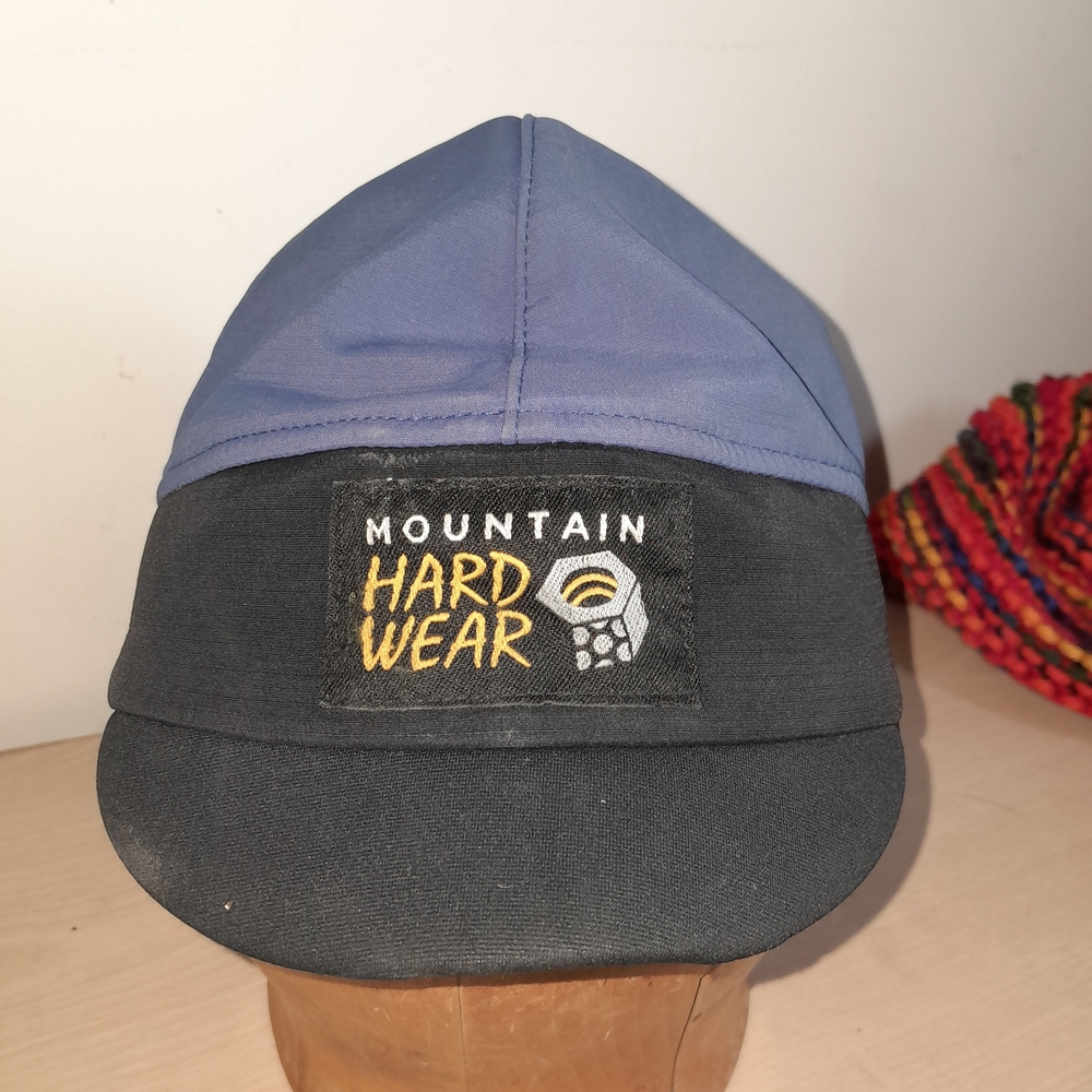 Mountain Hardwear GoreTex Purple n Black Hat Interior In Polar